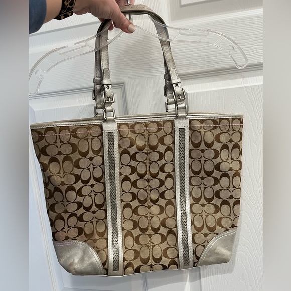 Coach Signature Khaki C Platinum Metallic Trim Beaded Gallery Tote Bag Purse - Picture 5 of 12